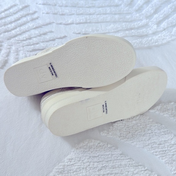 DV HELIX SNEAKER - Picture 8 of 9